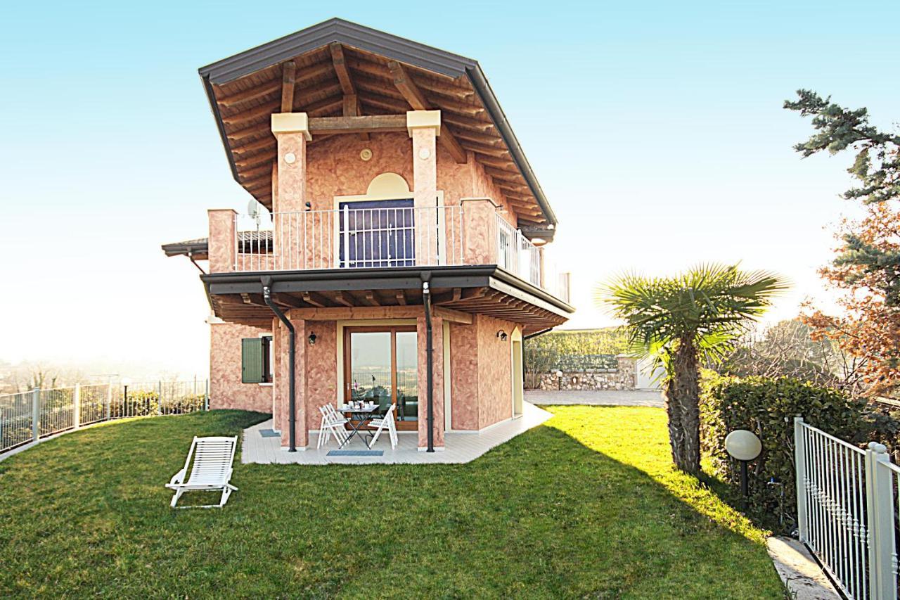La Villa Degli Ulivi Soiano Del Lago Exterior photo
